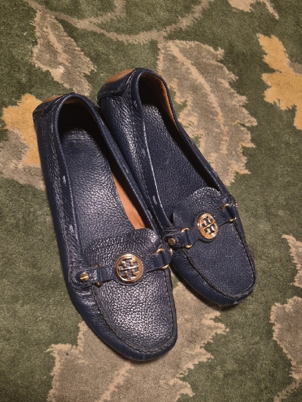Tory Burch Navy Leather Loafers with Gold Logo - Picture 2 of 9